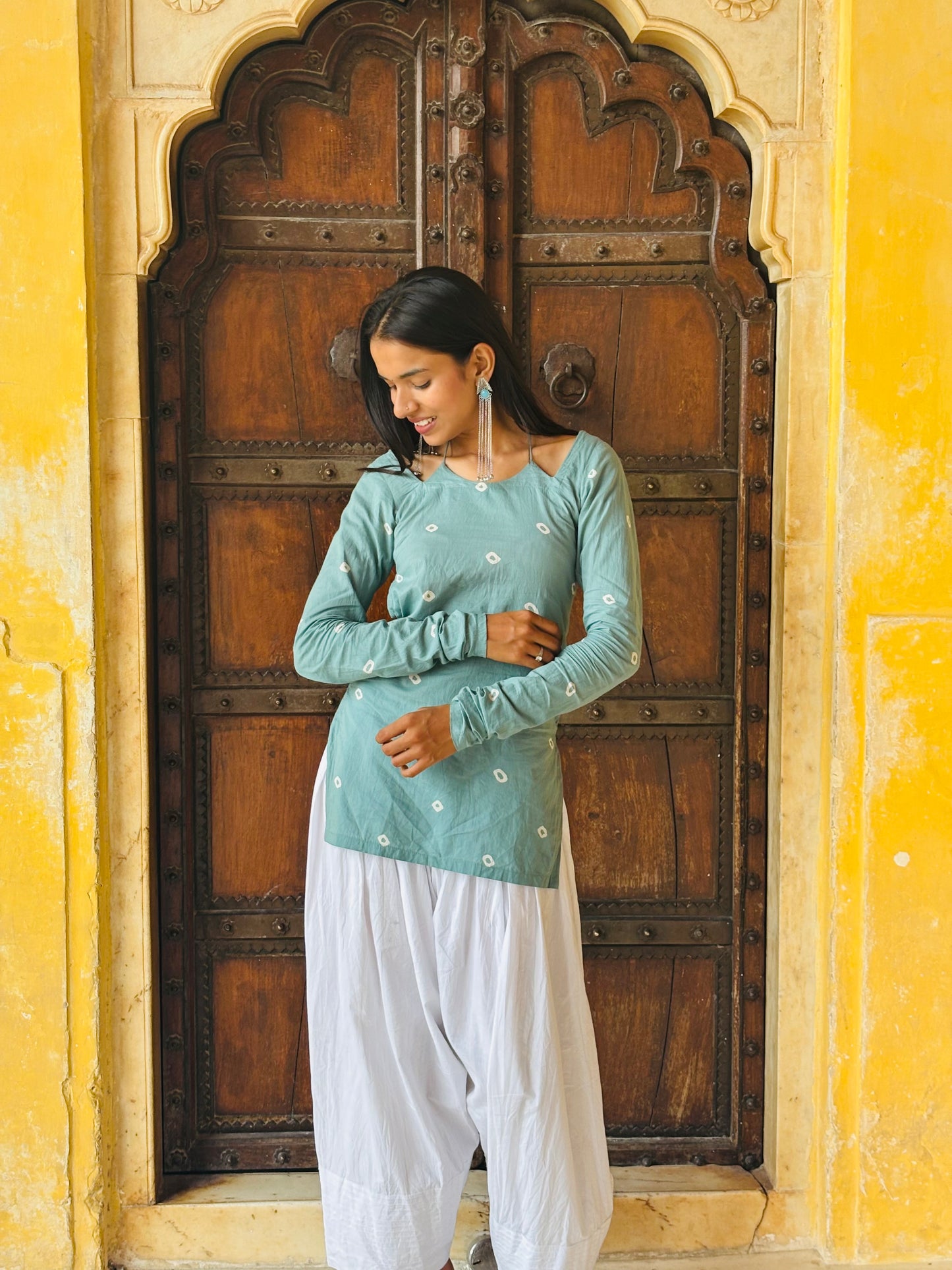 Nishaan Nayab Short Kurti Sage Green Long Sleeve Back Corset
