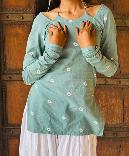 Nishaan Nayab Short Kurti Sage Green Long Sleeve Back Corset