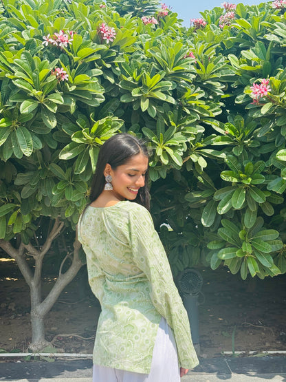 Nishaan Vrinda Short Kurti Pastel Green Scalloped Square Neck Long Sleeve