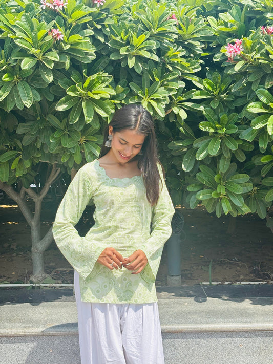 Nishaan Vrinda Short Kurti Pastel Green Scalloped Square Neck Long Sleeve