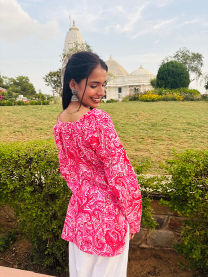 Noorani kurti